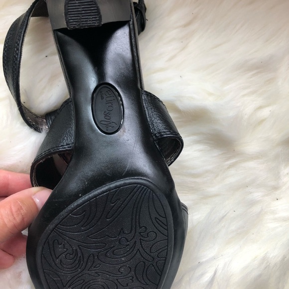 Black leather sandals with heel, ankle strap. Good quality. Great shape. - Picture 9 of 10